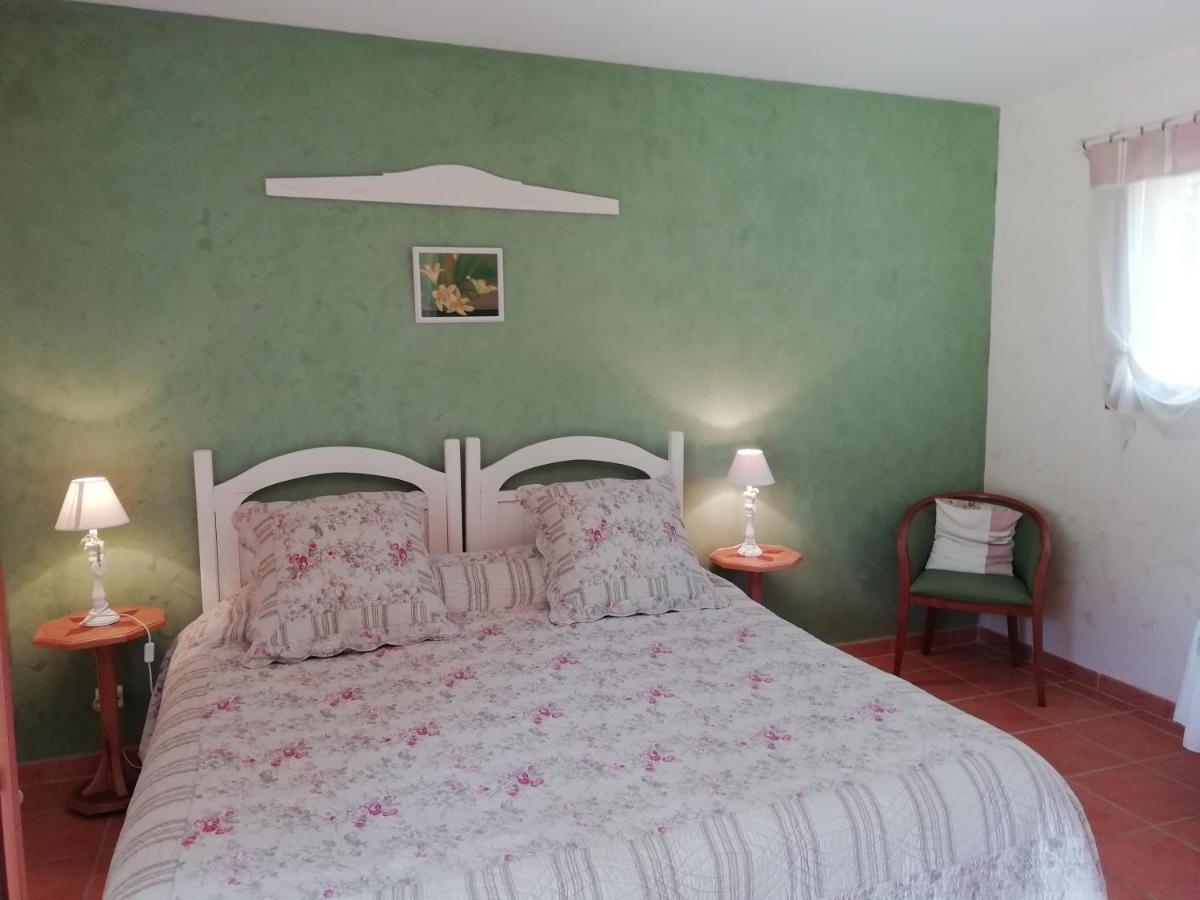 Chambre D'Hote Le Mas Des Romarins Les Arcs-sur-Argens Exterior photo